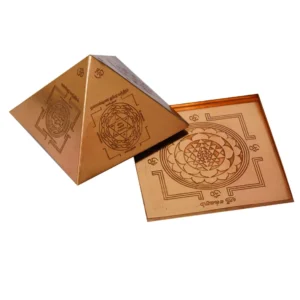 Sidkudil Copper Vastu Pyramid Yantra - 4 Inch with Base Plate & 5 Powerful Yantras Carved/vastu Yantra for Home/Dhanakarshana Kubera Copper Yantra/Asthalakshmi Yantra